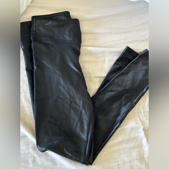 Koral Lustrous High Rise Leggings - Picture 4 of 5